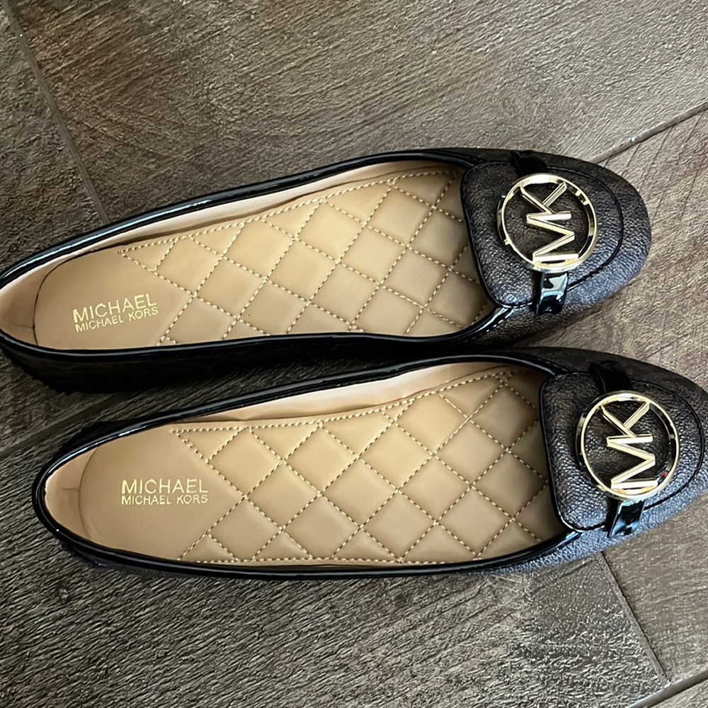 Micheal Kors shoes